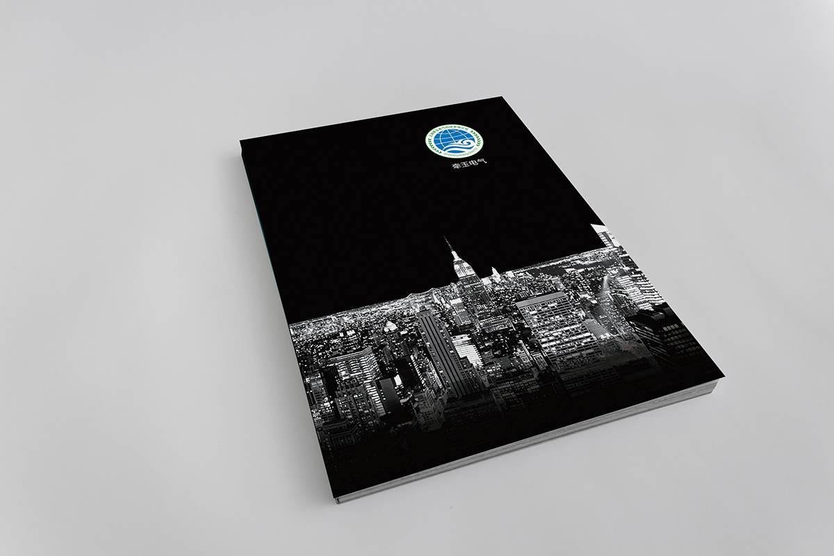 宣传册配合和插画设计的技巧。